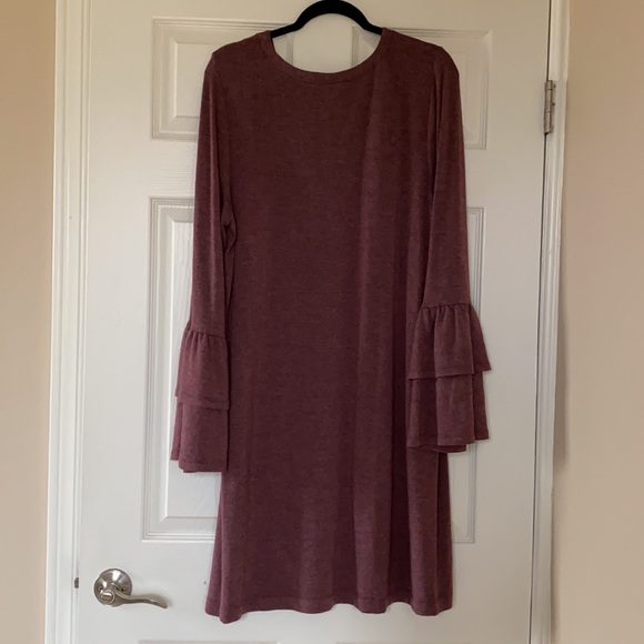 NWOT Loft Mid-Length Dress with Ruffled Sleeves - Picture 4 of 11